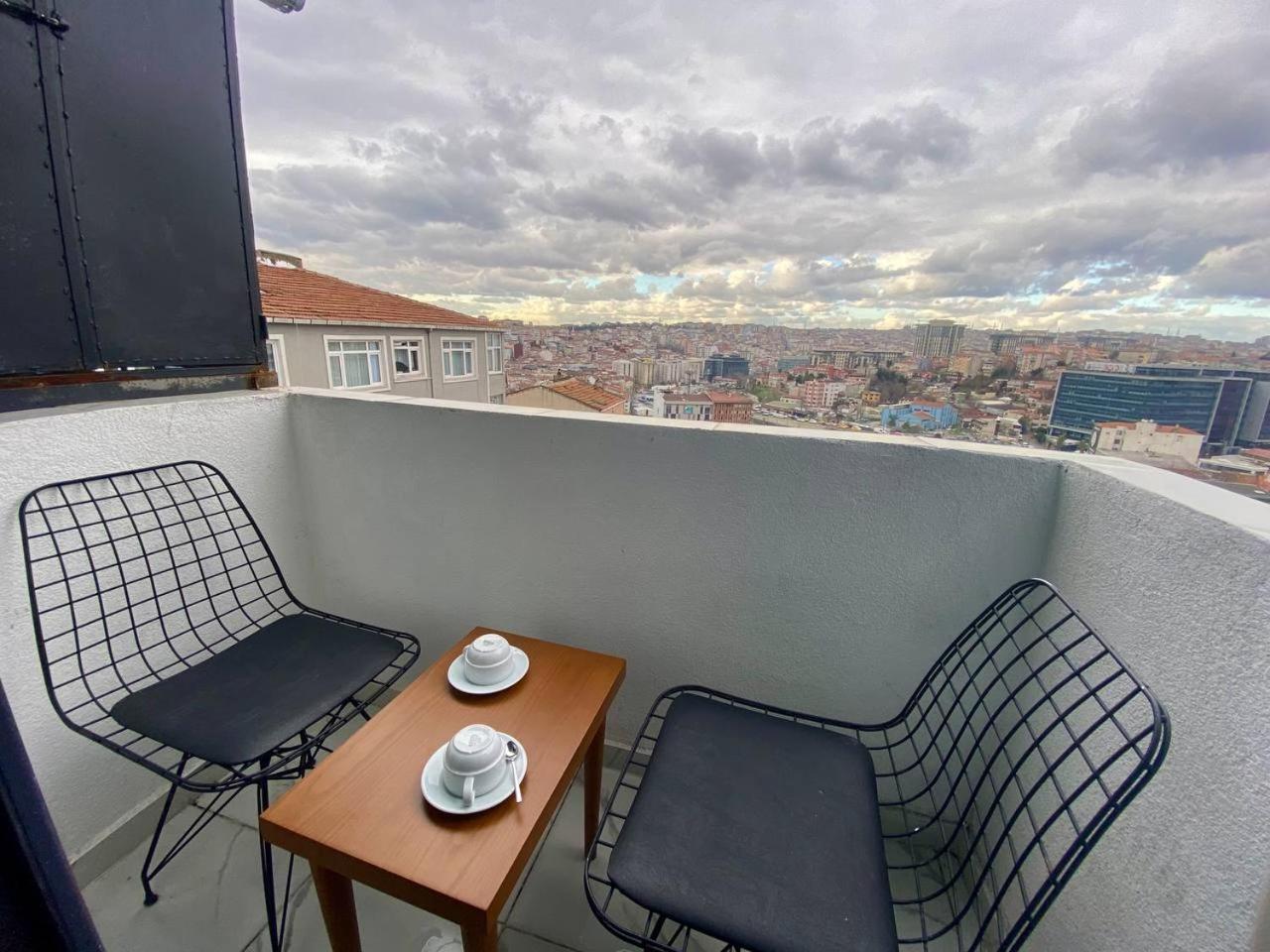 Nostalgia Time Hotel Estambul Exterior foto
